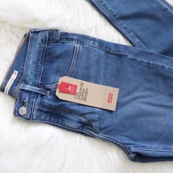 NWT Levis 720 Medium Blue Wash High Rise Skinny Jeans Size 27 - Picture 3 of 9
